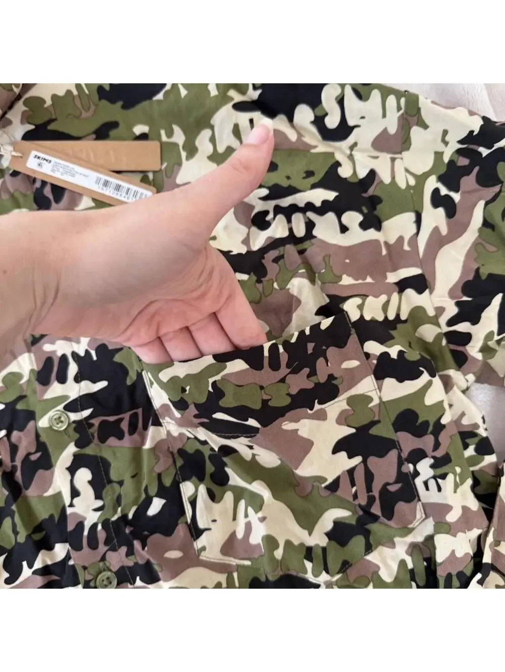 Skims camo long sleeve button down swim cover up shirt NWT size XS